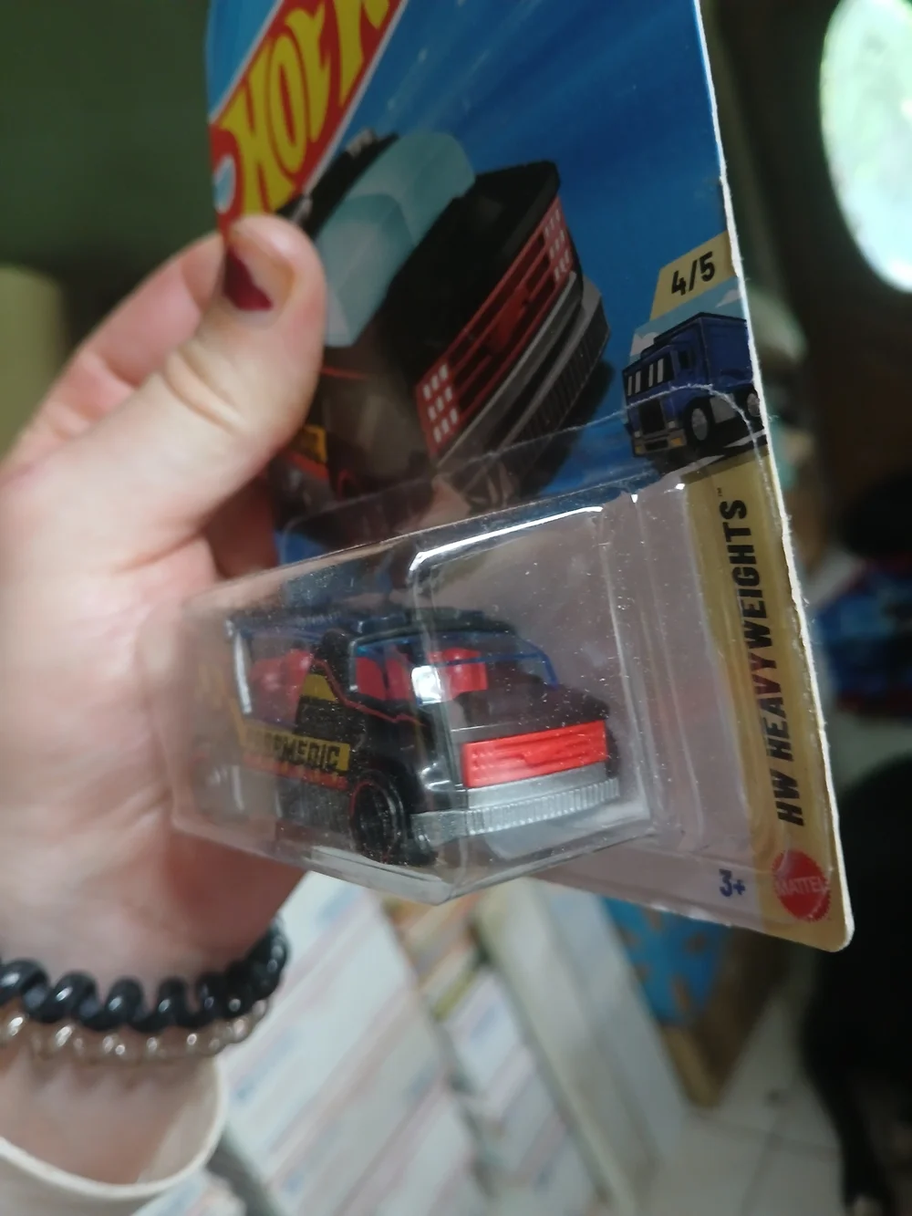 Hot Wheels Rapid Pulse  futuristic hybrid emergency ambulance die-cast Black